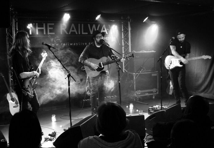 Ian Easton & The Widowmakers